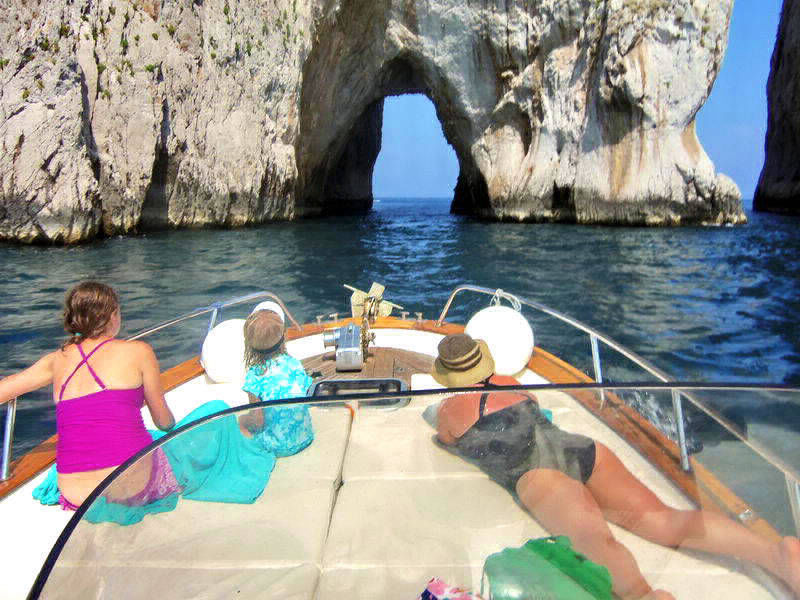 Faraglioni rocks Capri